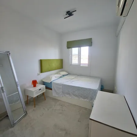 En Benalmadena, Con Vista Al Mar *