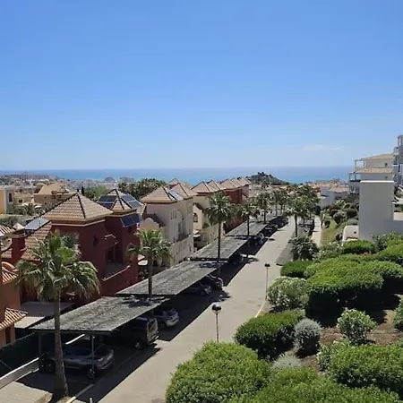 Apartamento En Benalmadena, Con Vista Al Mar *