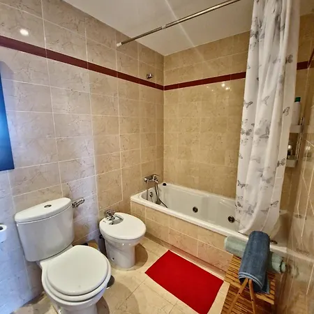 Apartamento En Benalmadena, Con Vista Al Mar *